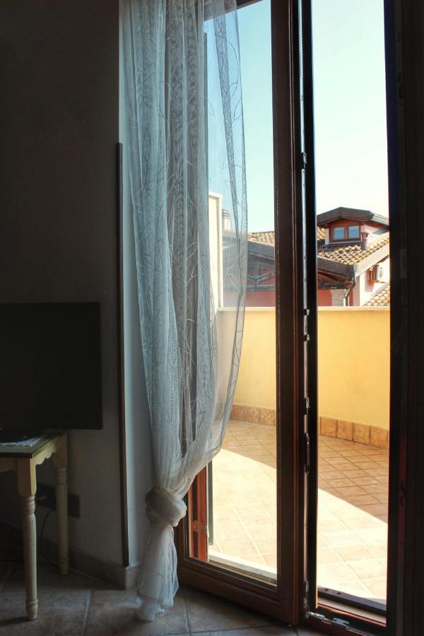 Miriale House Aeroporto Fiumicino Apartment Exterior foto